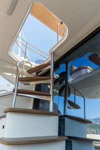 B-e-n-e-t-e-a-u M-o-n-t-e-c-a-r-l-o 47 f-l-y - Product Image 6