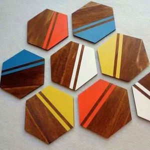 Sous-verre en os de chameau véritable à 100 % avec incrustation en bois pour tasse, verre, au meilleur prix – Collection artisanale d'Inde - Product Image 1