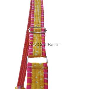 Bolso de Fin de Semana A2ZCraftBazar Estilo Boho Moderno para Yoga y Playa, con Estampado Animal, Correa Ajustable, Cierre de Cremallera, Algodón Ecológico - Product Image 3