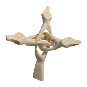 Soporte de Madera para Huevos de Avestruz y Emú, Hecho a Mano, Arte Folclórico, Decoración para el Hogar, de Mesa, 6 Pulgadas, 3 Patas - Product Image 1