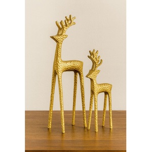 Escultura de Reno Navideño de Metal Moderno, Decoración de Jardín para Fiestas, Resistente a la Intemperie, Arte en Hierro, Disponible para la Venta - Product Image 4