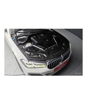 BMW Serie 5 520i M Sport, Modelo Abril 2023, con 13,292 km, Volante a la Izquierda, Caja de Cambios Automática - Product Image 6
