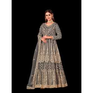 Robe de bal de créateur faite à la main pour soirée, en tissu organza brodé, taille empire, avec travail de fils et de sequins - Product Image 6