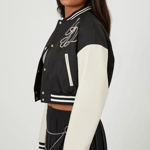 เสื้อแจ็คเก็ตวาร์ซิตี้สำหรับผู้หญิงจาก Al Nolan Enterprises รุ่น Spring Breathable Eco-Friendly  ผ้าวูลด้านนอก ซับในผ้าฝ้าย คอปกถอดออกได้ - Product Image 4