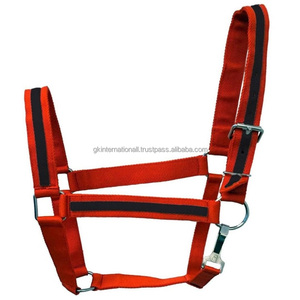 Halter de cheval en nylon léger et confortable dans de nombreuses couleurs et tailles avec double couture et quincaillerie en zinc réglable - Product Image 2