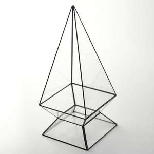 Terrarium en verre géométrique élégant en forme de cabane, vase de table écologique pour la maison, le bureau et les cadeaux - Product Image 5