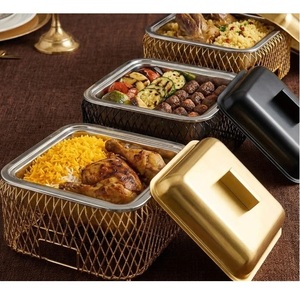 Plat à gratin rectangulaire en acier inoxydable avec couvercle isolant, récipient chauffe-plats au design moderne pour servir les repas - Product Image 1