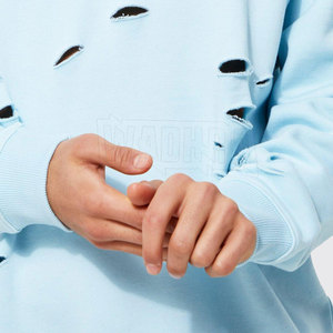 เสื้อสเวตเชิ้ตคอกลมทรงโอเวอร์ไซส์ ผ้าคอตตอนผสม แขนยาว ผลิตจากผ้าคอตตอนและโพลีเอสเตอร์ สำหรับผู้ชาย - Product Image 6