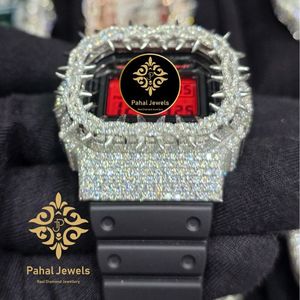 Reloj Digital con Incrustaciones de Diamantes Moissanite, Reloj de Pulsera de Cuarzo con Caja Redonda y Bisel de Espiga para Hombre - Product Image 3
