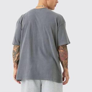 เสื้อยืดคอกลมแขนสั้นผ้าฝ้ายเจอร์ซีย์สีเทาโอเวอร์ไซส์สำหรับผู้ชายพิมพ์ลายดาวเคราะห์สไตล์สตรีท - Product Image 3