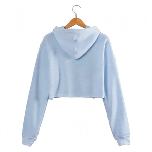 SPINE CRAFT Vente en gros de sweats à capuche courts en coton tricoté respirant pour femmes, avec logo personnalisé, blanc, décontracté, automne/printemps - Product Image 6