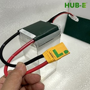 แบตเตอรี่ลิเธียมกึ่งโซลิดสเตตแบบกำหนดเอง HUB-E พร้อมแคโทด LiNiMnCoO2 ความหนาแน่นพลังงาน 450 วัตต์ชั่วโมง/กิโลกรัม - Product Image 3