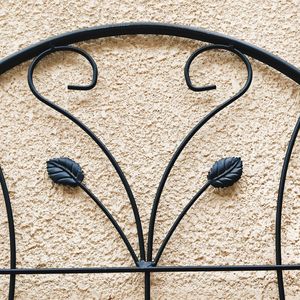 Set di 4 Tralicci da Giardino in Metallo Antiruggine 220 cm x 50 cm Neri, Supporto per Fiori da Esterno per Piante Rampicanti - Product Image 5