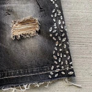 Nouveauté tendance : Short en jean pour homme avec design unique, style streetwear, pantalon de haute qualité, short en jean pour homme avec strass - Product Image 5