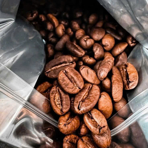 Café en Grains Torréfiés de Qualité Supérieure Prêts à l'Expédition Vente en Gros Qualité Premium Approvisionnement Export - Product Image 4