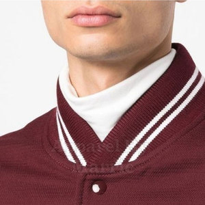 Veste universitaire pour homme de qualité supérieure, prix de gros, avec couleurs et styles personnalisés, idéale pour un look streetwear. - Product Image 6