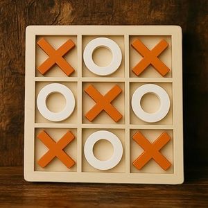 Jeu de Tic Tac Toe en bois, design classique sculpté, pièces X et O multicolores - Product Image 5