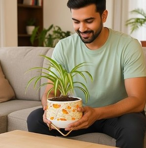 Maceta Colgante Decorativa de Hierro para Hogar y Jardín - Elegante Maceta de Piso Estilo Rústico - Product Image 6