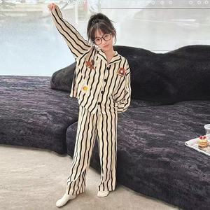 Nouveau style de vêtements de nuit pour enfants coréens (garçons et filles)-Printemps/Automne 2025-Ensemble de vêtements de maison à manches longues-Ensemble deux pièces <span class=keywords><strong>Merlot</strong></span> - Product Image 2