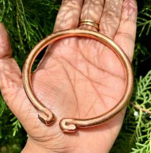 Brazalete de Cobre Puro para Hombre, Joyería Espiritual para Kriya y fines Astrológicos, 57 gramos de Cobre Sólido - Product Image 2