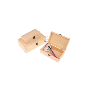 Boîte à bijoux en bois naturel artisanale avec couvercle, design rectangulaire classique personnalisé, organisateur de rangement à charnières pour usage domestique - Product Image 2