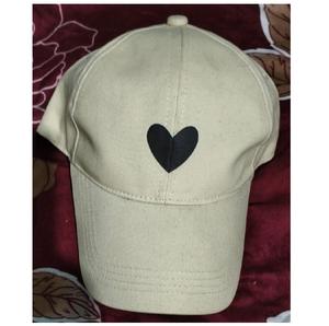 Gorra de béisbol deportiva vintage unisex, gorra de protección solar dura de bajo costo con logotipo personalizado y tamaño ajustable, estilo de lujo - Product Image 1