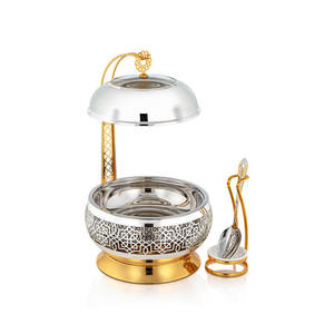 Plat à chafing dish de style arabe plaqué or avec couvercle suspendu et cuillère de service, chauffe-plats rond en acier inoxydable pour banquets de luxe - Product Image 2