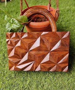 Bolso de Mano Clásico de Madera Hecho a Mano, Elegante para Bodas, Fiestas, Eventos Nocturnos, Acabado Brillante, Estilo Vintage - Product Image 1