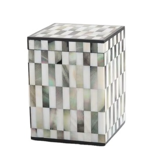 Tazón Decorativo de Madera de Moda con Tapa de Latón, Hecho a Mano, Organizador de Almacenamiento de Lujo para Colección de Decoración de Interiores Premium - Product Image 1