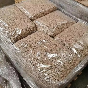 Pellets de biomasa de pino con bajo contenido de cenizas (0.5%) para combustión en calderas industriales. - Product Image 1
