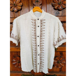 เสื้อเชิ้ตผ้าฝ้ายทอลายบล็อกพิมพ์ลายสำหรับผู้ชาย แต่งขอบด้วยพู่มีเท็กซ์เจอร์ สีสันตามสั่ง - Product Image 1