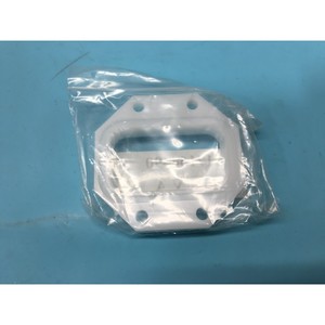 LOT DE 4 ISOLATEURS AXCELIS 17164490, E-SHOWER - Équipements et pièces semi-conductrices de confiance de la marque globale Legacy - Product Image 3