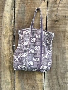 Sac fourre-tout réutilisable en coton Kantha, fait main, avec bandoulière, écologique, pour le marché, les courses, la plage, les pique-niques et les courses d'épicerie - Product Image 3