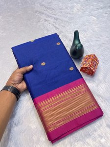 Sari en soie bleue avec bordure en zari rose, tenue traditionnelle indienne pour femmes, pour les occasions de mariage, toutes saisons - Product Image 1