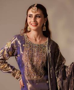 นำเสนอใหม่พร้อมที่จะสวมใส่ของแข็งงานปักหนักและลำดับด้านบนด้วย pent และ dupatta - Product Image 3