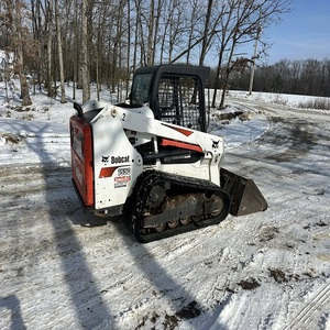 Chargeuse compacte sur chenilles Bobcat T550 de haute qualité, livraison rapide, moteur, roulement, pompe et boîte de vitesses d'origine - Product Image 6