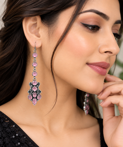 Boucles d'oreilles pendantes longues tendance en quartz rose, vente en gros |   Bijoux élégants plaqués argent antique pour femmes OEM/ODM - Product Image 6