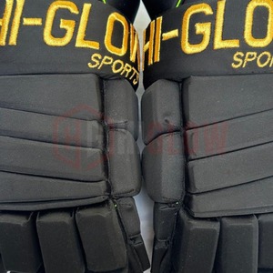 ถุงมือฮอกกี้น้ำแข็ง Hi-Glow Sports สีสันปรับแต่งได้ หนัง คาร์บอนไฟเบอร์ กันน้ำ ทนทาน อุปกรณ์ป้องกันสำหรับผู้ใหญ่ ปักโลโก้ - Product Image 5
