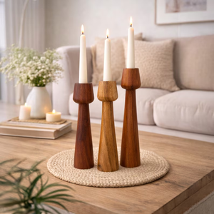 Juego de Portavelas de Madera de Acacia Hechos a Mano |    Por B H Brothers - Product Image 1