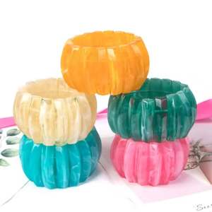 Brazalete de Resina Verde, Diseño Ancho y Grueso, Joyería para Mujer, Uso Diario, Regalo - Product Image 6