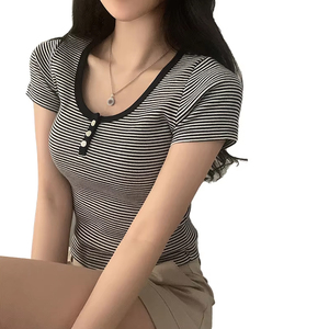 เสื้อครอปท็อปผู้หญิงขายดีสำหรับใส่กลางแจ้ง ปี 2026 สไตล์ไฮสตรีท ทุกขนาด รับสั่งทำเสื้อครอปท็อปผู้หญิง - Product Image 1