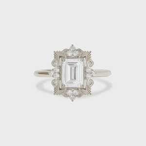 Anillo de compromiso de oro de 14k con diamante cultivado en laboratorio de corte esmeralda de 2.20ctw, estilo Art Deco, con mosaico de racimo redondo, venta al por mayor, directo de fábrica. - Product Image 3