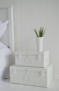 Baúl de Almacenamiento Metálico Decorativo Moderno con Protectores de Esquinas, Gran Capacidad para Ropa, Multifuncional, Ahorra Espacio, Exhibidor - Product Image 5