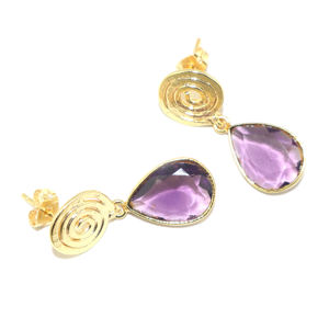 Boucles d'oreilles pendantes en laiton plaqué or 24 carats, style spirale en fil, forme poire, avec améthyste taillée et quartz hydro, design classique - Product Image 4