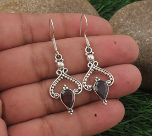 Boucles d'oreilles pendantes en grenat rouge naturel, argent sterling 925, faites à la main, pierre précieuse rouge foncé, bijoux de luxe pour les fêtes, cadeau pour elle - Product Image 4