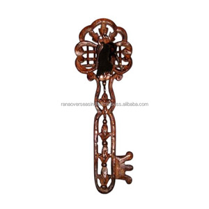 Superior Quality Luxurious Wooden <b>Wall</b> <b>Hook</b> With <b>Key</b> Design Available in Multiple Designs and Sizes at Competitive Prices - Product Image 3