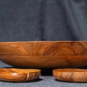 Bol à salade en bois d'acacia fait main, design minimaliste, finition naturelle, non revêtu, écologique, résistant à la chaleur, durable pour la maison - Product Image 2