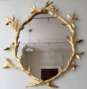 Venta al por mayor de marcos de espejo con diseños ornamentados personalizables, perfectos para decoración clásica e inspirada en la realeza. - Product Image 1