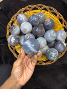 Esfera de Cristal de Ágata Gris Rayada Pulida de Primera Calidad, Bola de Piedra Preciosa Natural, Colección de Gemas, Sanación Reiki, Decoración del Hogar - Product Image 3