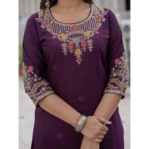 Ensemble Kurti Pantalon Dupatta pour femmes - Tenue élégante en trois pièces - Product Image 1